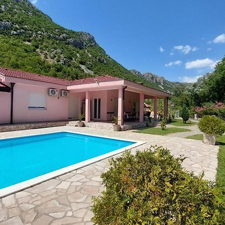 Hacienda Neretva Villa Buna Exteriör bild